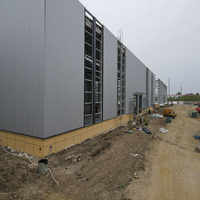 Prefabricated Lightweight Steel Frame Buildings For Warehouse Rent Logistics Distribution