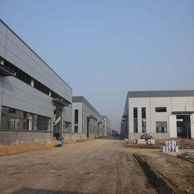 Long Span Steel Space Truss Buildings Modern Metal Frame Prefaricated Workshop