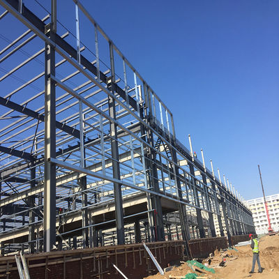 Large Span Pre Engineered Steel Warehouse Prefabricated Steel Structure Cold Room Storage