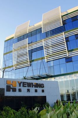 Q355B Steel Commercial Building for Exhibition Halls and Showrooms