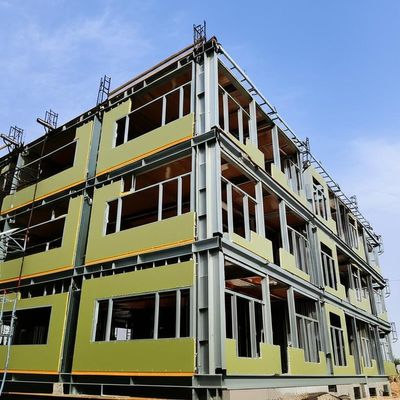 Multi Story Prefabricated Steel Frame Building with Insulated Wall Panel and High Versatility